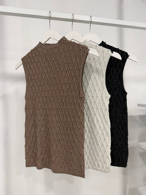 PEARL SHIMMER TOP - Bluză fără mâneci cu detalii perlate