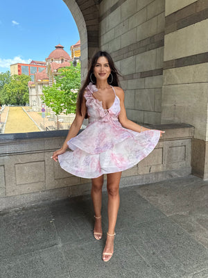 KISS ME ROSÉ – o rochie cu caracter