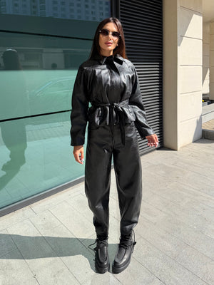 BLACK LEATHER JACKET – jachetă din piele ecologică cu cordon